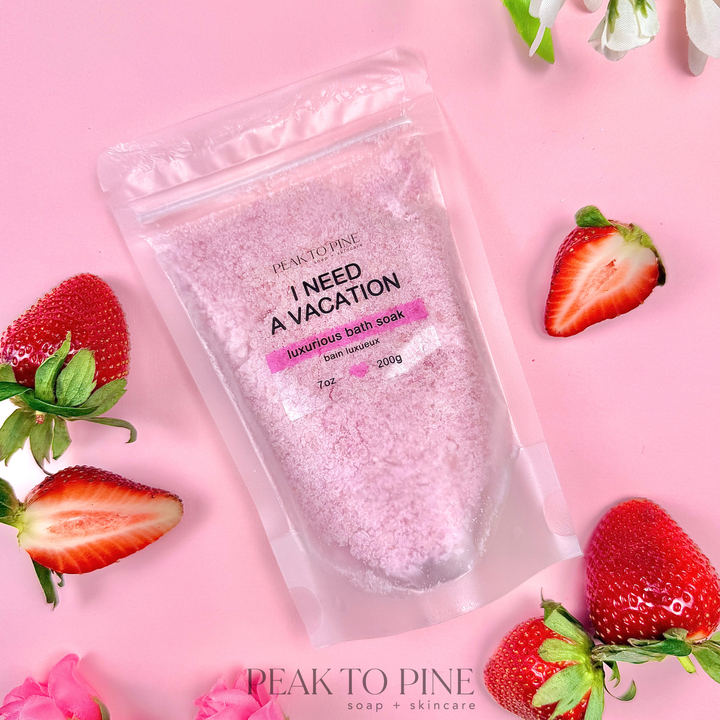 Strawberry Fields Luxurious Bath Soak
