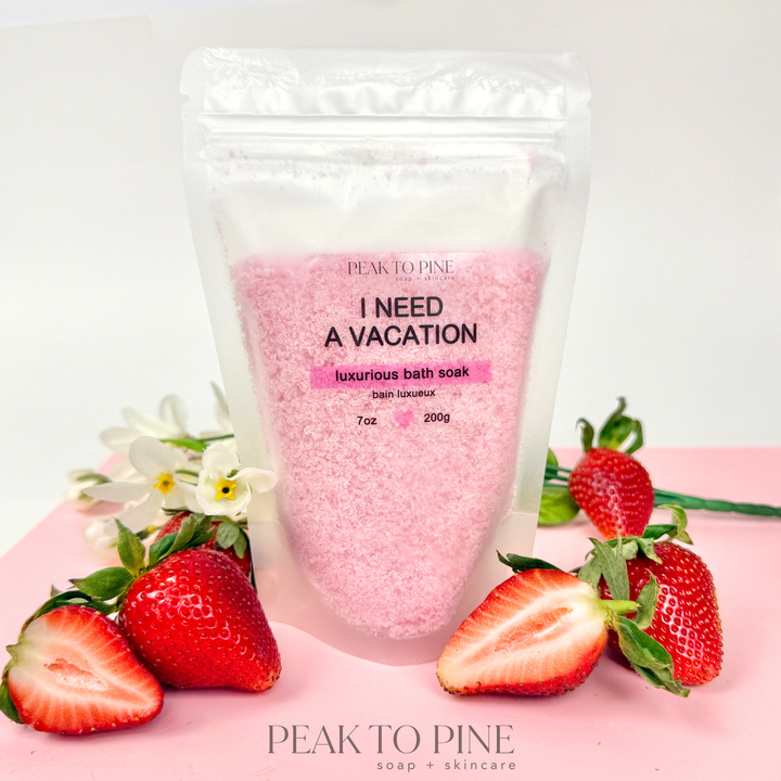 Strawberry Fields Luxurious Bath Soak
