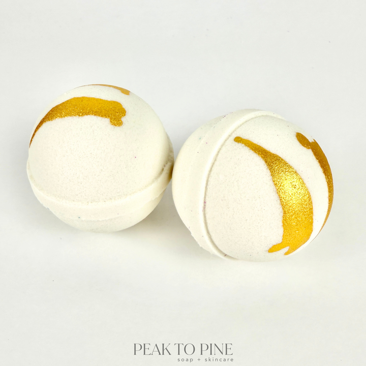 honey oatmeal bath bomb made with gentle ingredients for sensitive skin
